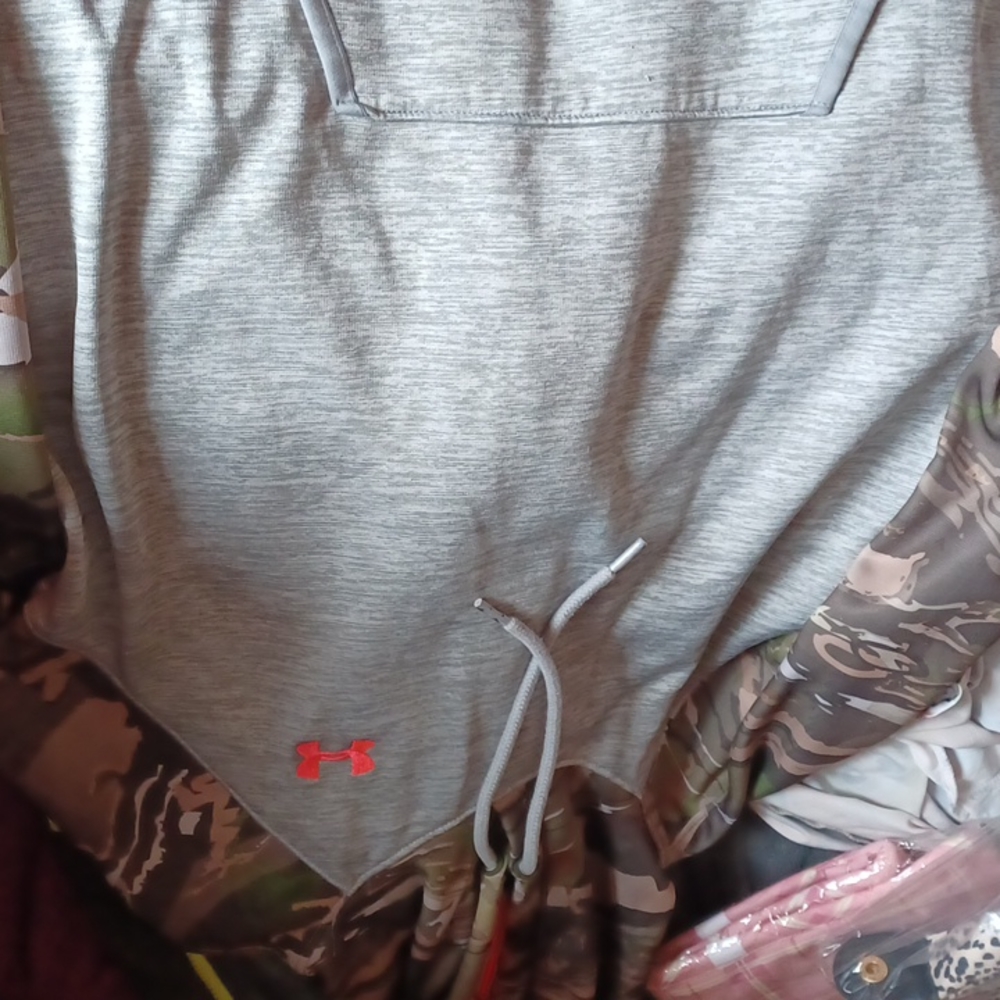 Hurley sweatshirt